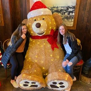 Meet your Posher, Nicholette